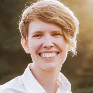 Jessie Johnson Headshot