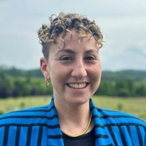 Laz, sex and relationship therapist at The PhilaTherapy Network in Philadelphia, PA